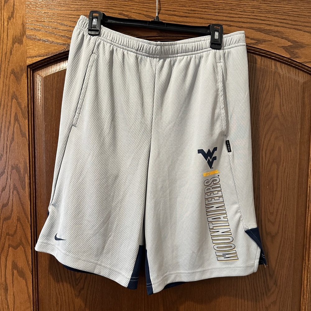 Men's Nike‎ dri fit on field WVU shorts